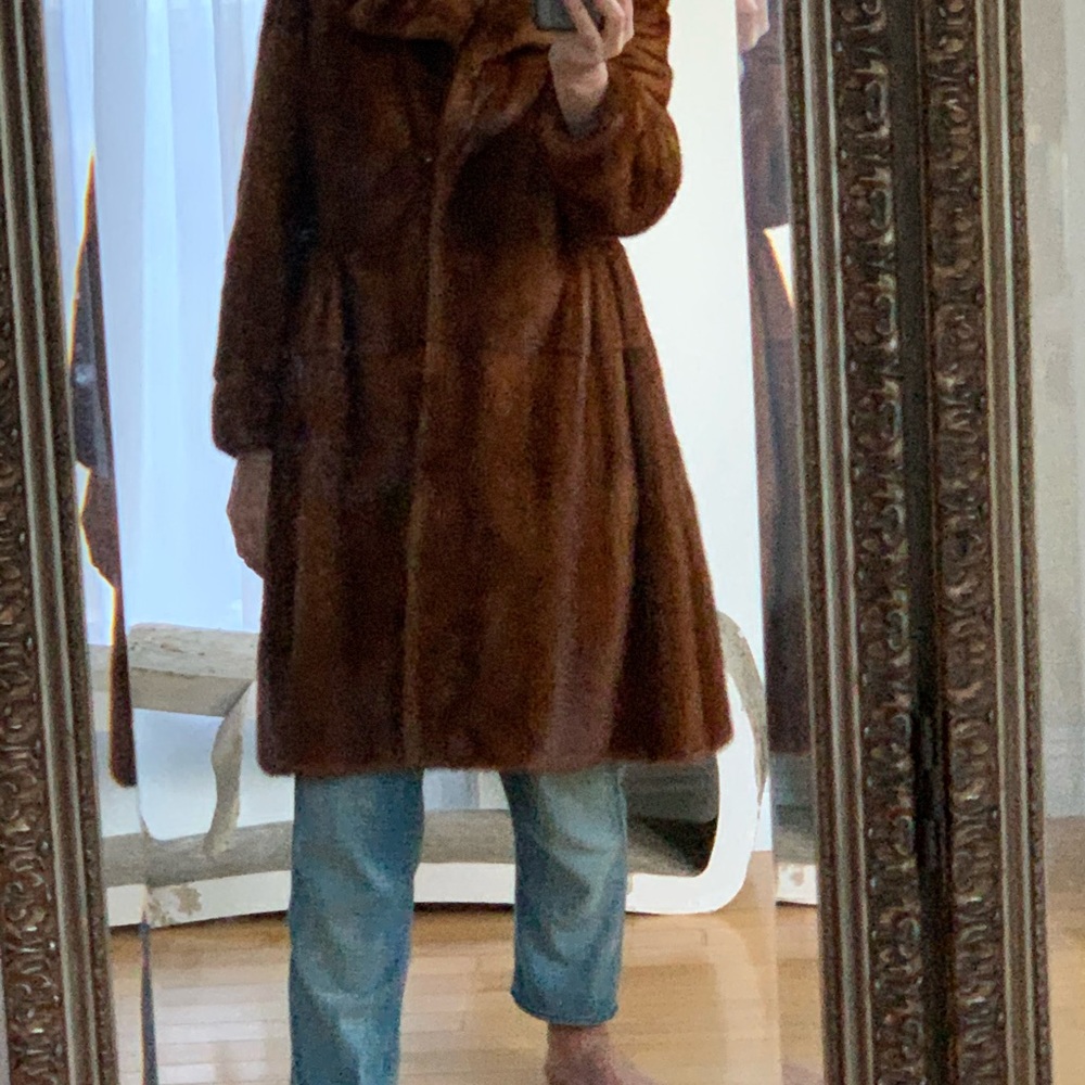 Fur Coat/ Jacket - Picture 6 of 8